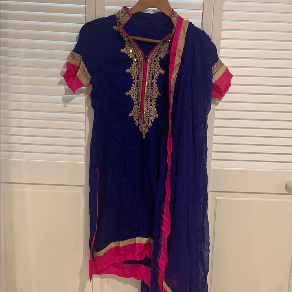 Pakistani Royal blue and pink kurti and dupatta
